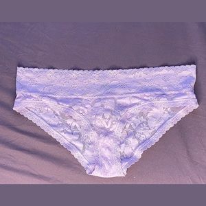5 for 25 | Medium Victoria’s Secret Purple Lace Hipster Panty Cheeky